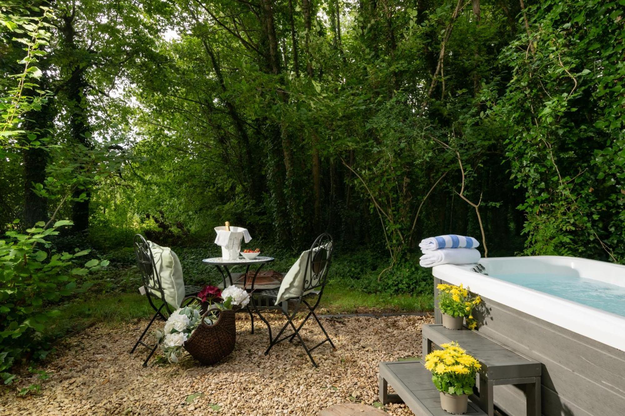 Honeycombe - Treehouse In The Heart Of Dorset Villa Blandford Forum Bagian luar foto